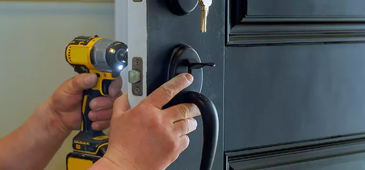 Locksmith Emergency Service Sparks