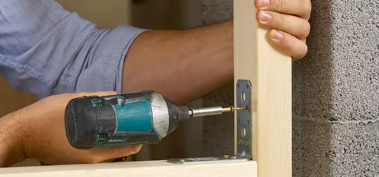Jimmy Proof Deadbolt Repair Sparks